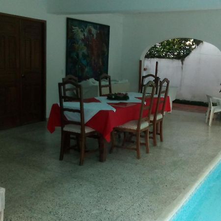Casa Madrigal Hotel Santo Domingo Esterno foto